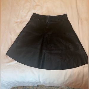 Brand: David Lerner size: small color: black